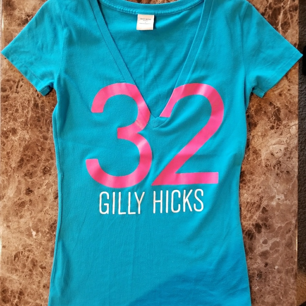 Gilly Hicks Tee